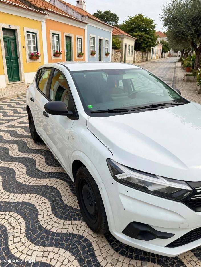 Dacia Sandero - 1