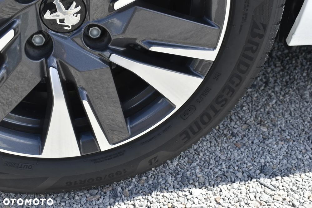 Peugeot 208 1.2 PureTech Active S&S - 39