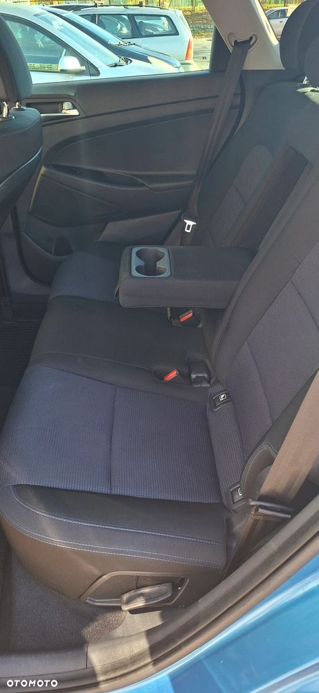 Hyundai Tucson 1.6 GDI BlueDrive Comfort 2WD - 12