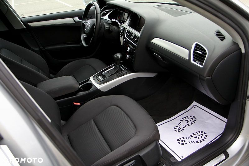 Audi A4 Avant 2.0 TDI Multitronic - 8