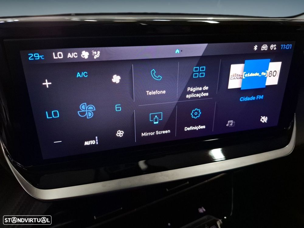 Peugeot 208 1.2 Hybrid Allure e-DCS6 - 20