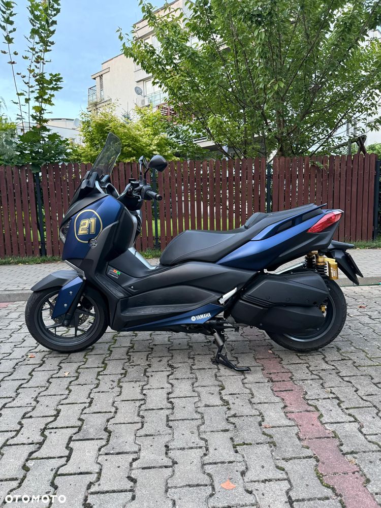 Yamaha X-max - 10