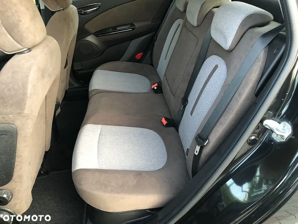 Fiat Bravo 1.4 T-JET 16V Dynamic - 11