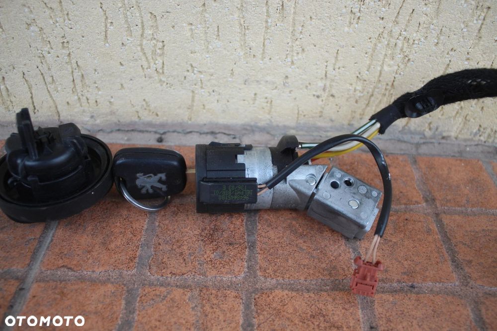 STACYJKA KLUCZYK KOREK PEUGEOT 307 - 2