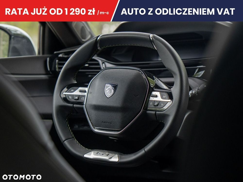 Peugeot 408 - 21