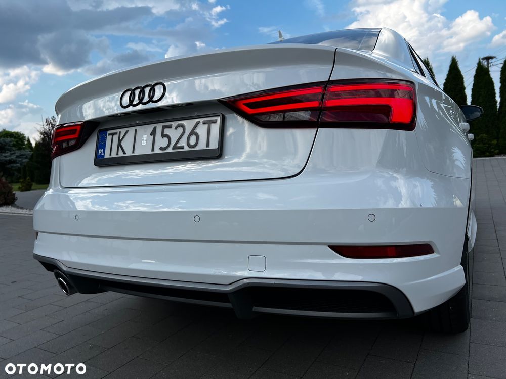 Audi A3 Limousine 1.6 TDI clean diesel Ambiente - 11