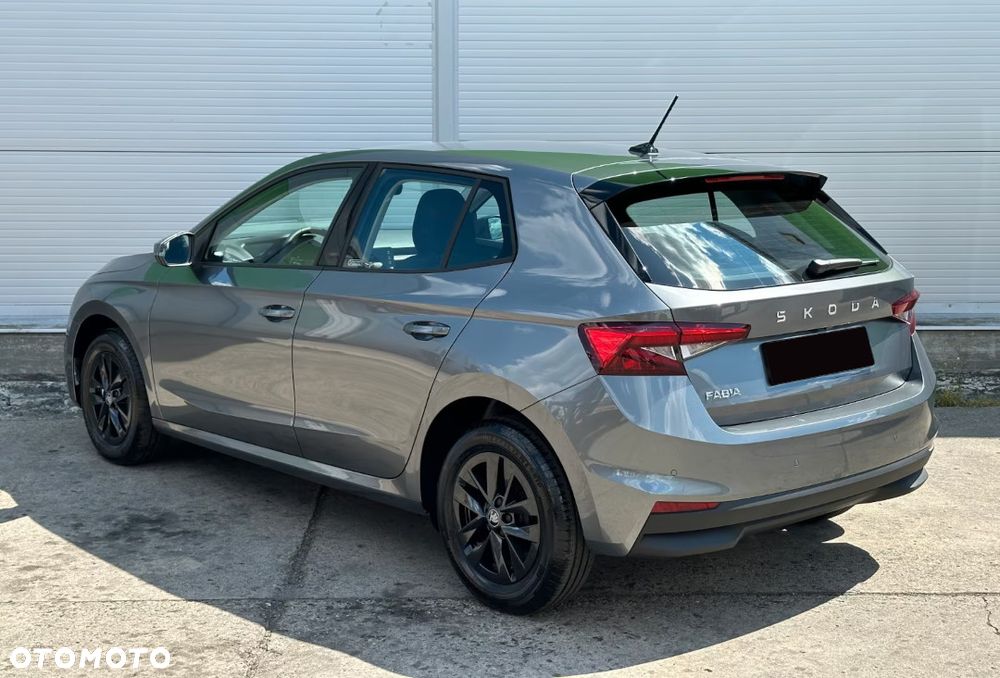 Skoda Fabia 1.0 TSI Edition 130 DSG - 4