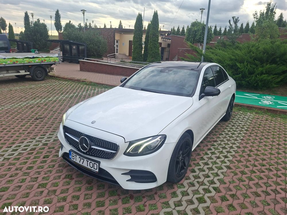 Mercedes-Benz E 200 9G-TRONIC AMG Line - 2