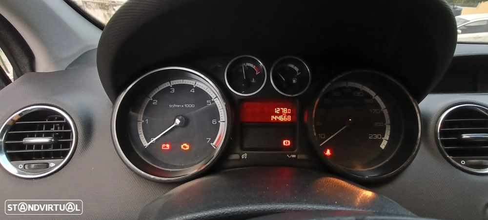 Peugeot 308 1.4 16V Open Series - 9