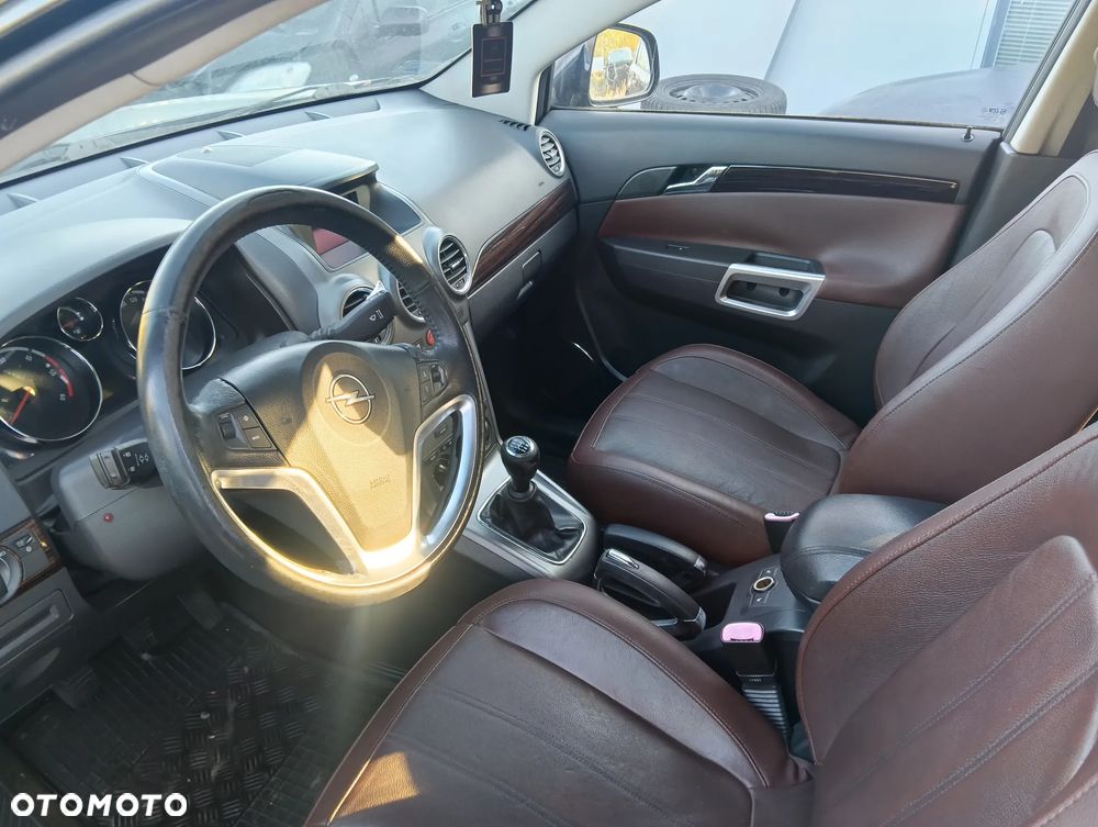 *OPEL ANTARA* Samochód na części - 4