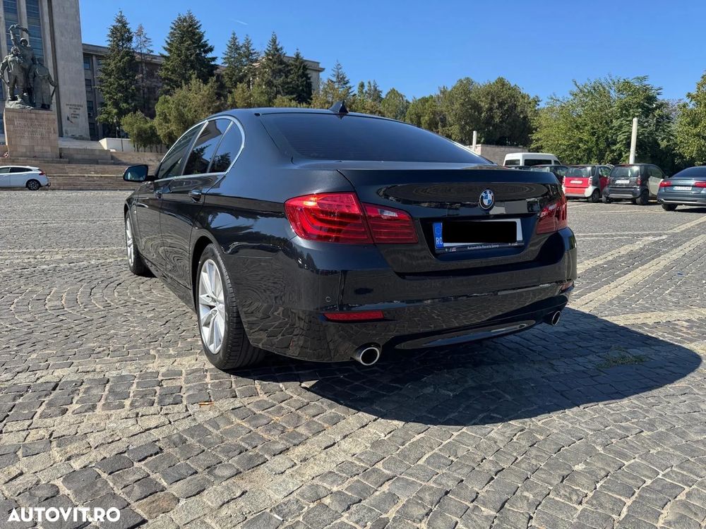 BMW Seria 5 535d xDrive Aut. Luxury Line - 7