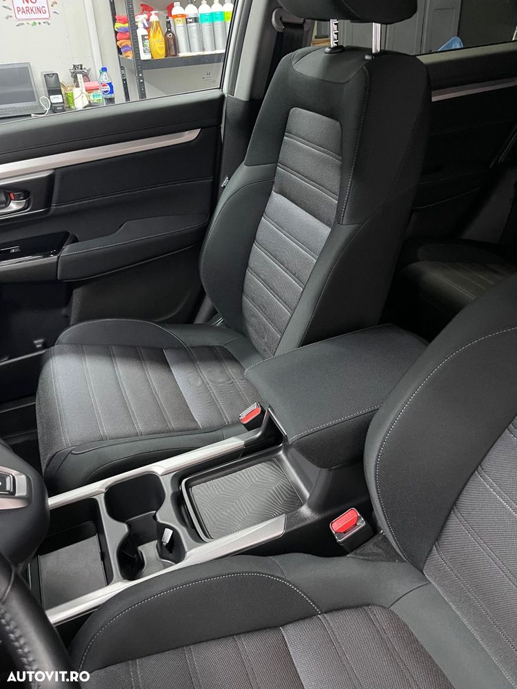 Honda CR-V - 24