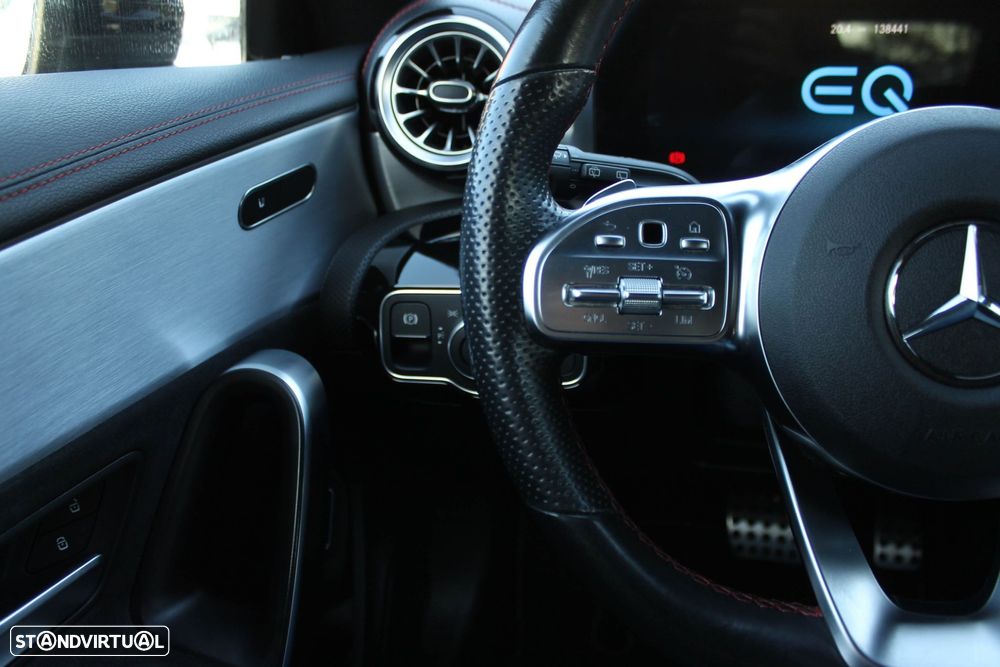 Mercedes-Benz CLA 250 e 8G-DCT AMG Line - 14