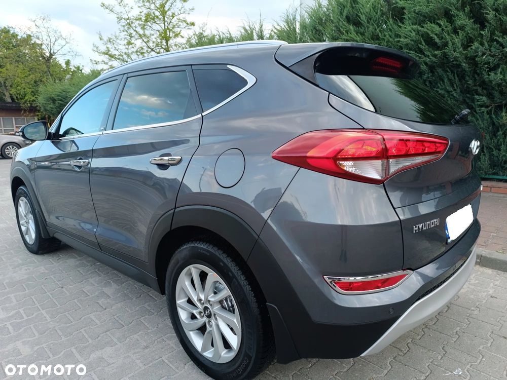 Hyundai Tucson 1.6 GDI BlueDrive Style 2WD - 6