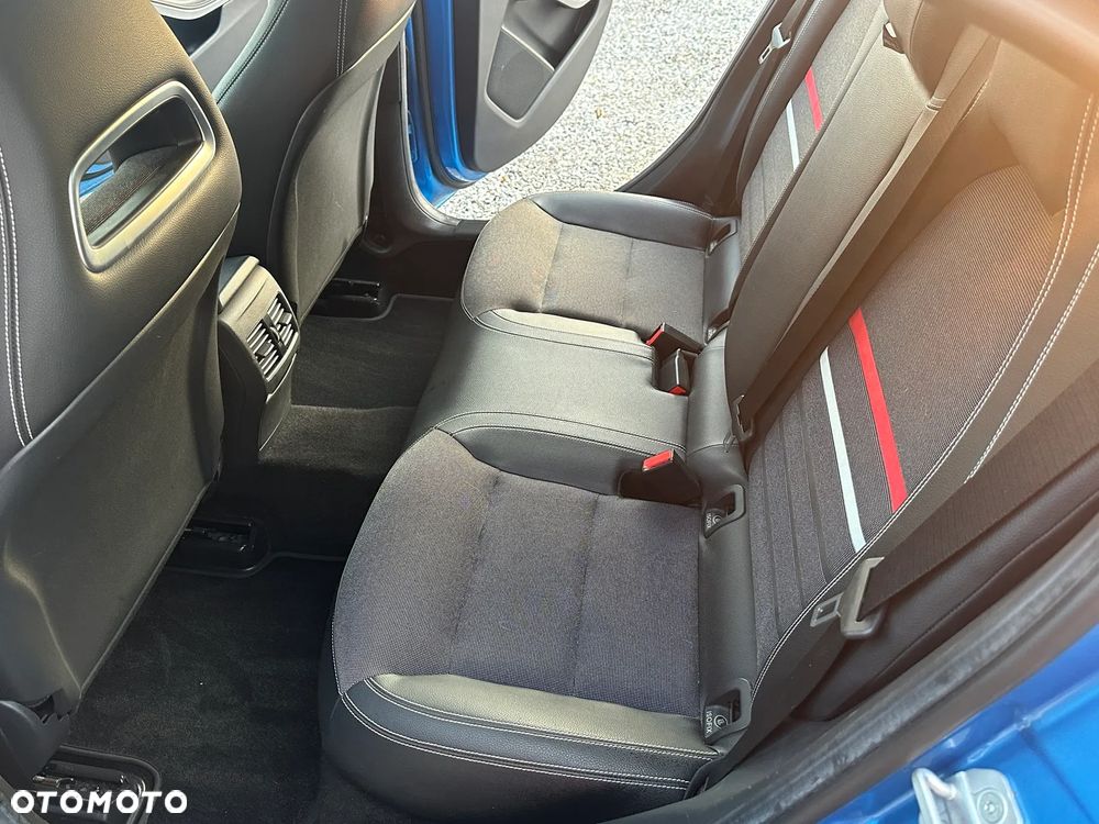 Mercedes-Benz Klasa A 180 BlueEfficiency Edition - 8