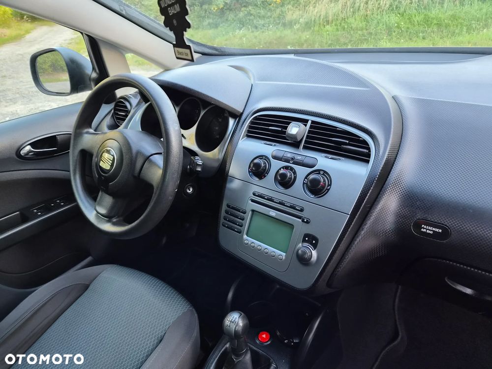 Seat Altea XL XL1.6 Reference - 24