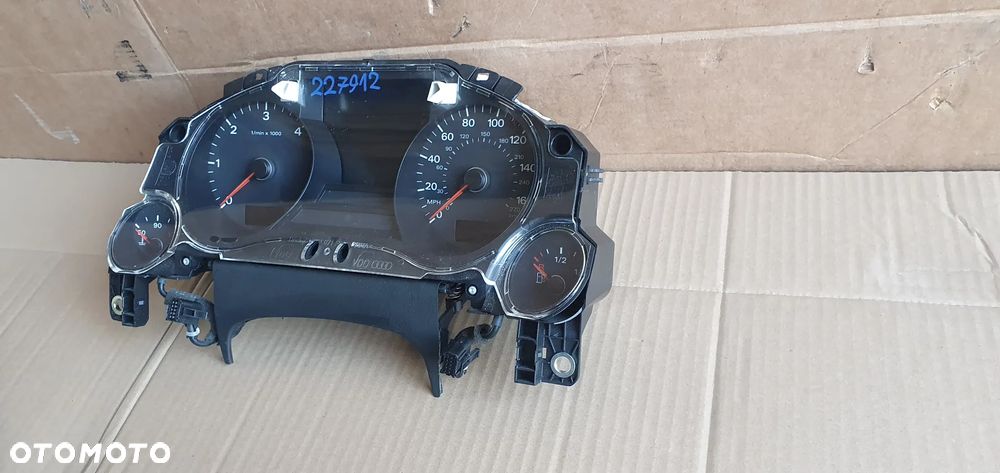 Licznik zegary Audi A8 D3 3.0 TDI UK 4E0920951J 4E0910951J - 4