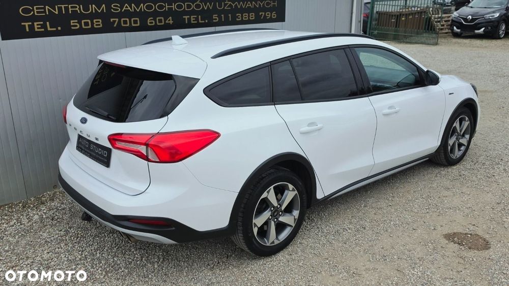 Ford Focus - 39