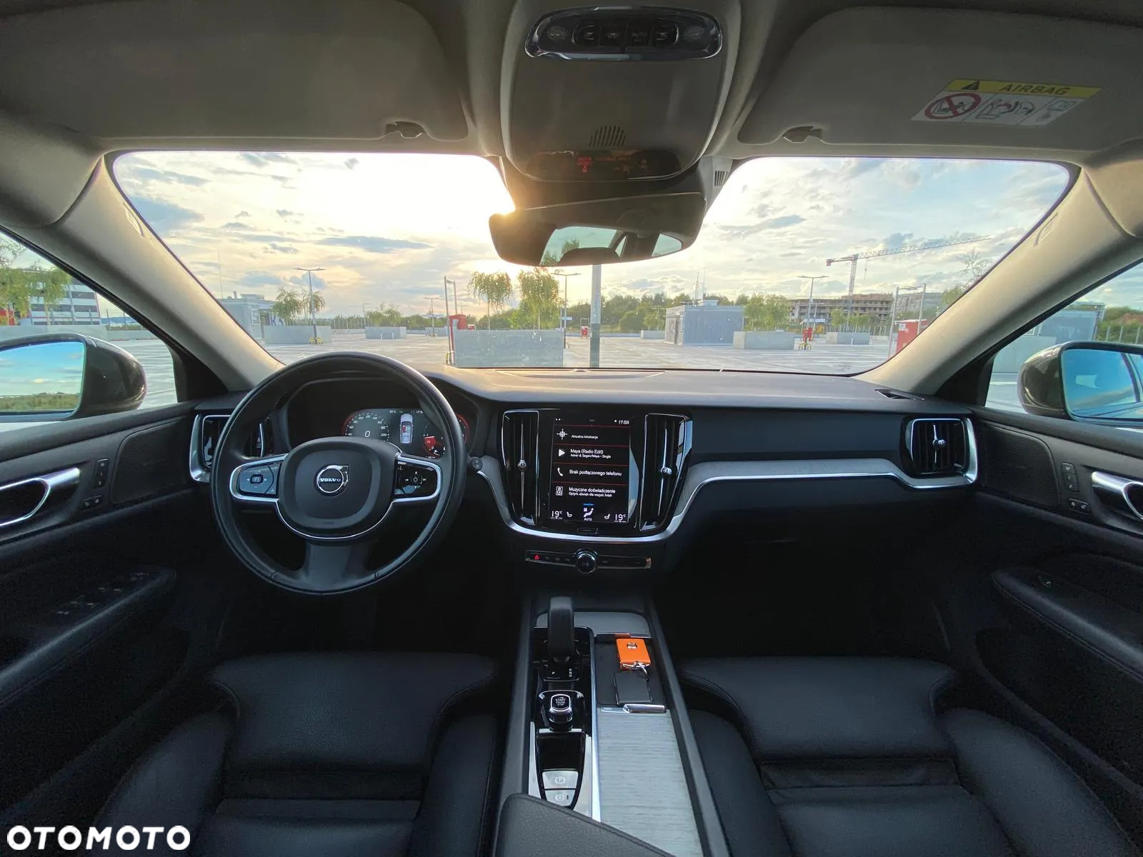 Volvo V60 Cross Country B4 D AWD Ultimate - 19