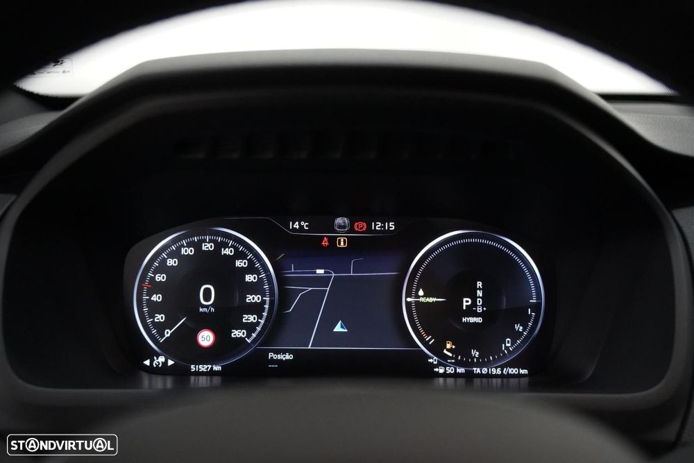 Volvo XC 90 2.0 T8 PHEV Momentum Plus AWD - 10