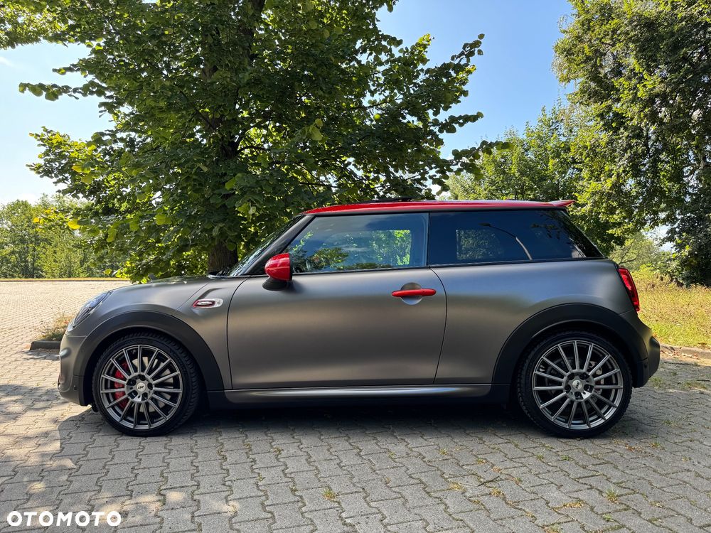 MINI John Cooper Works - 5
