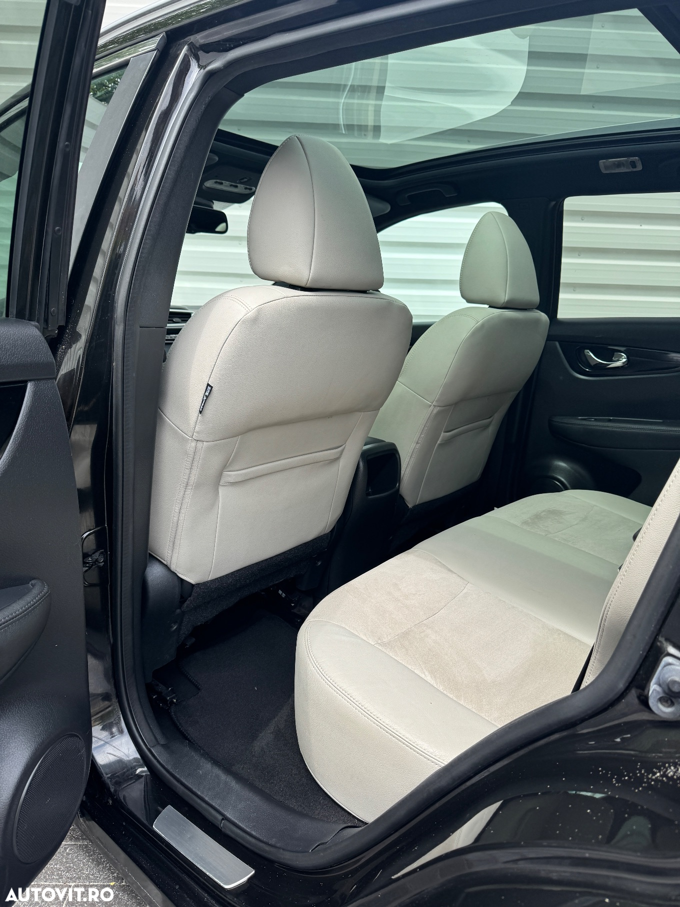 Nissan Qashqai 1.6 DCI 4 x 4 DPF tekna - 9