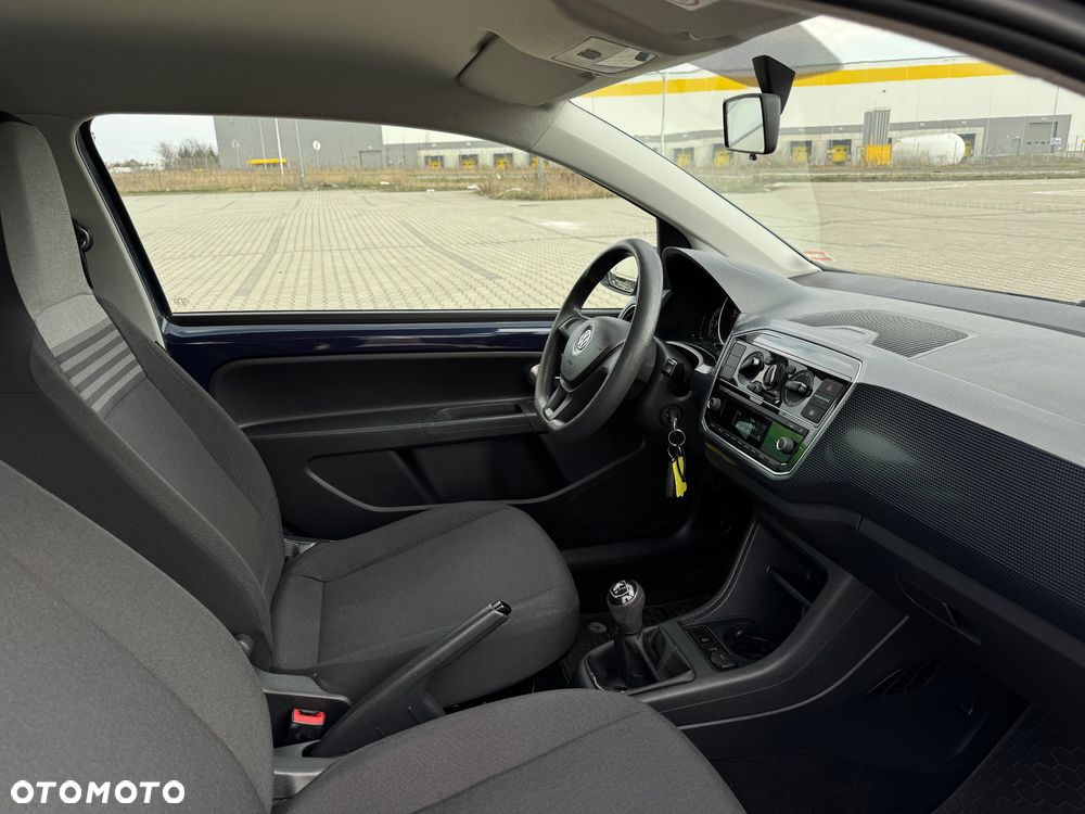 Volkswagen up! 1.0 high - 9