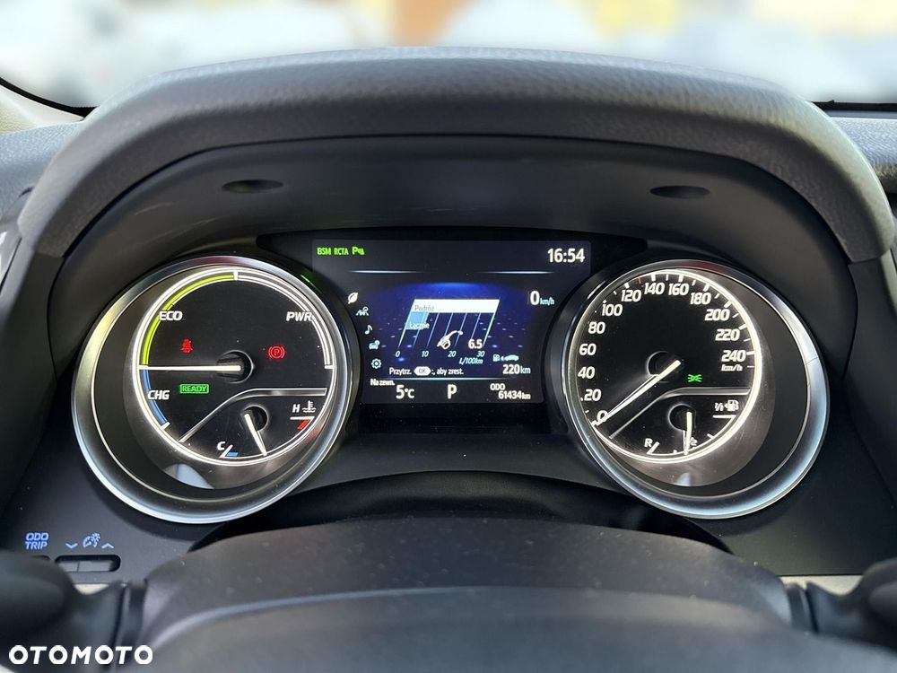 Toyota Camry 2.5 Hybrid Executive CVT - 13