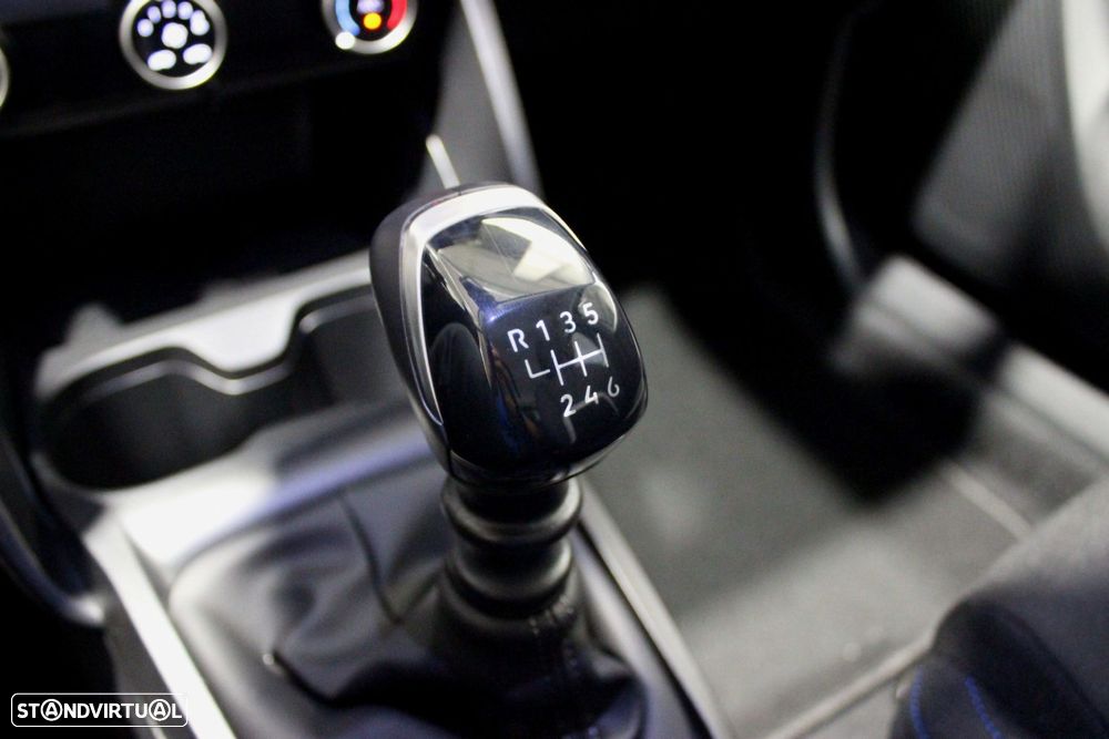 Citroën C3 1.2 Turbo Plus - 27