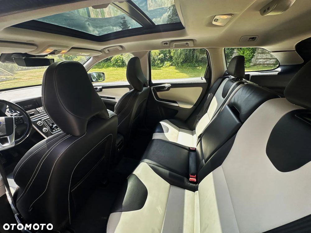 Volvo XC 60 D4 Summum - 31