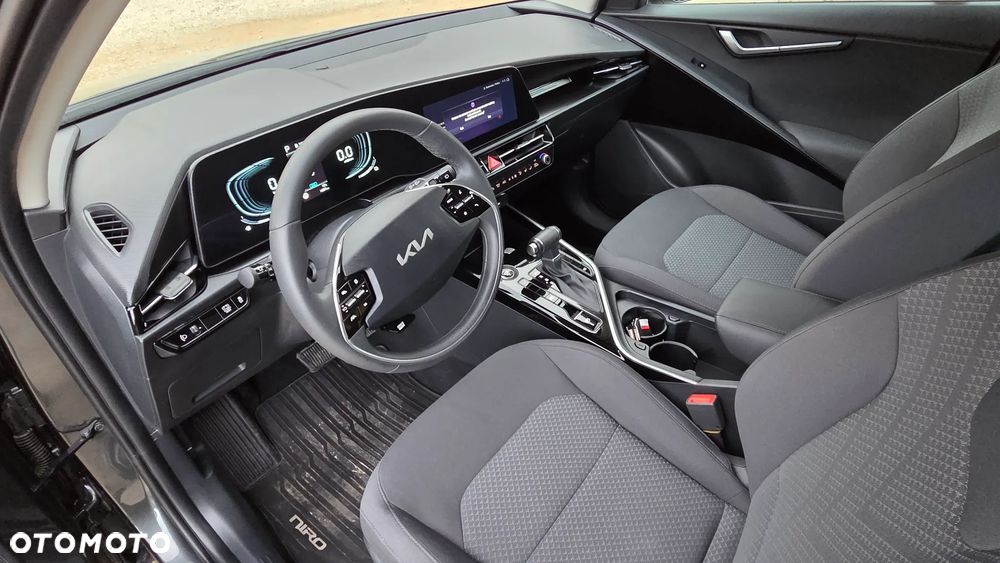 Kia Niro 1.6 GDI Hybrid M - 19