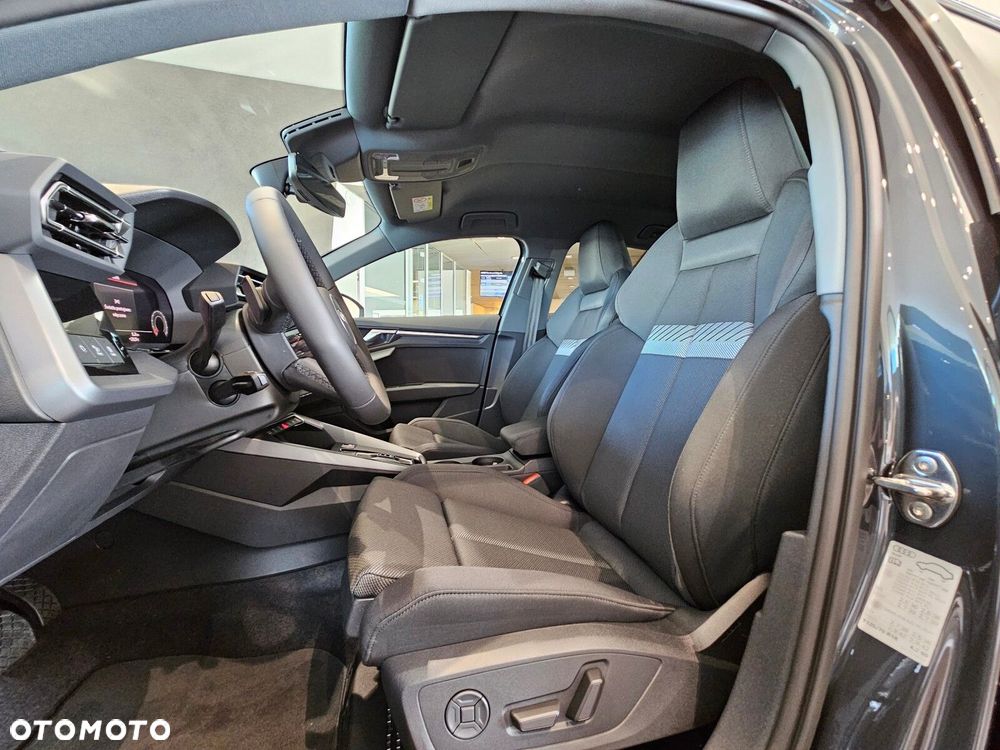 Audi A3 Sportback TFSI mHEV 110 kW Advanced S tronic - 11