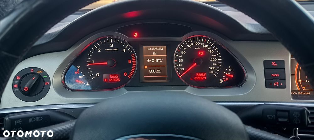 Audi A6 Avant 3.0 TDI DPF quattro - 9