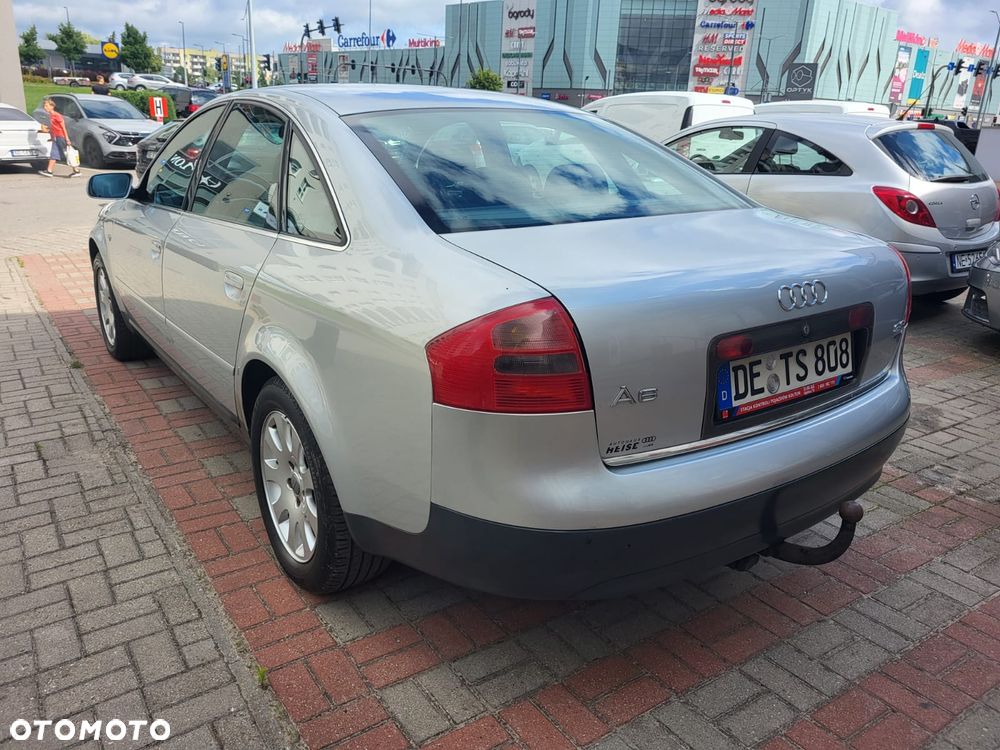 Audi A6 Limousine 2.8 Quattro - 8