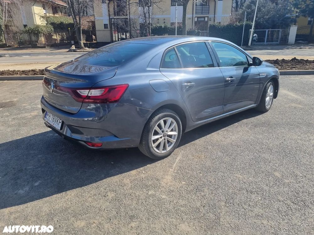 Renault Megane Blue dCi 116 EDC Intens - 8