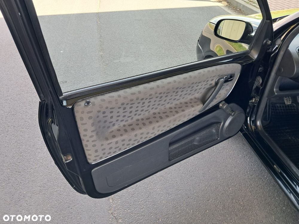 Volkswagen Lupo 1.0 - 21