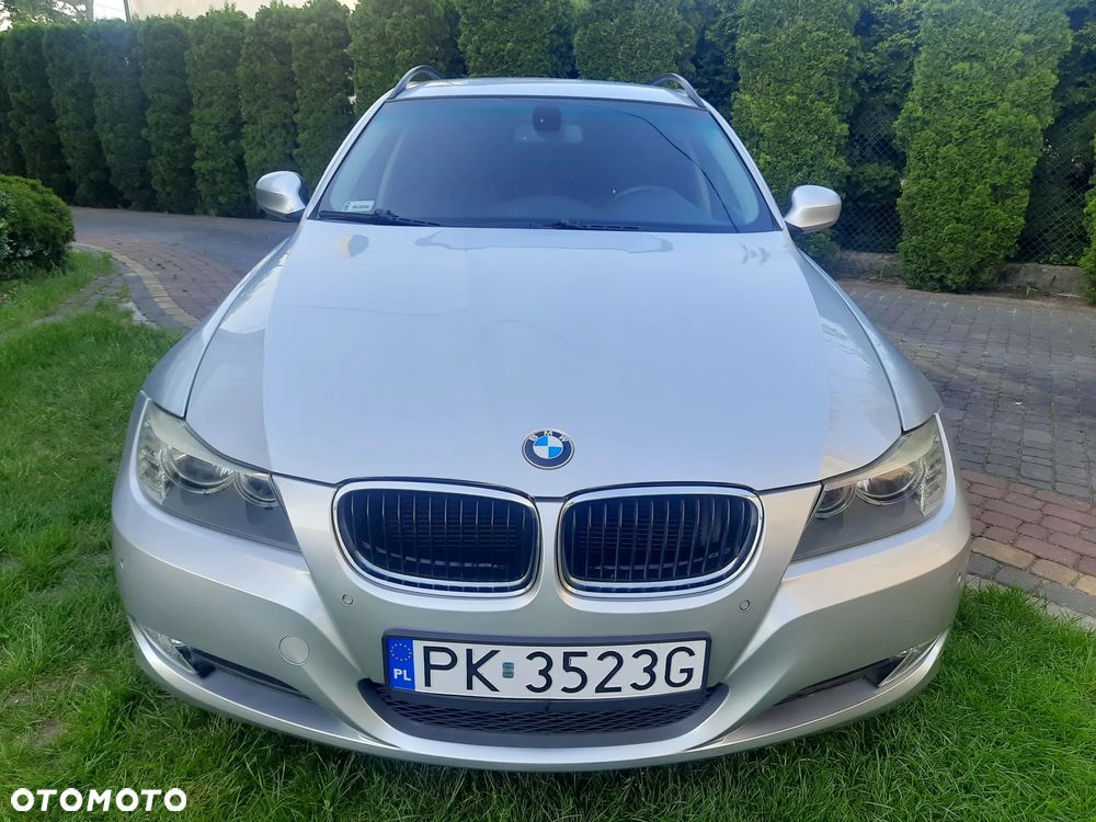 BMW Seria 3 318d - 5