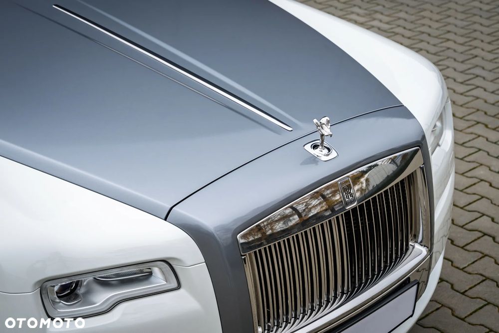 Rolls-Royce Ghost - 8