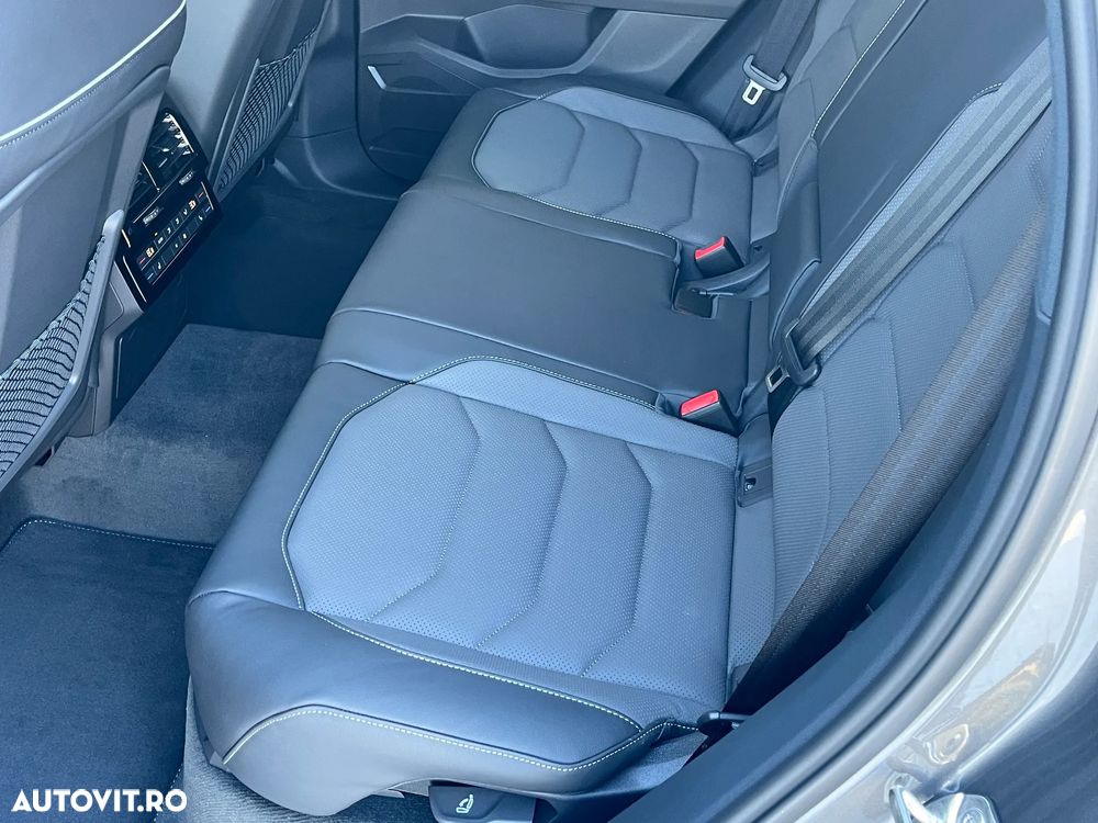 Volkswagen Touareg V6 TDI 4MOTION R-Line - 8