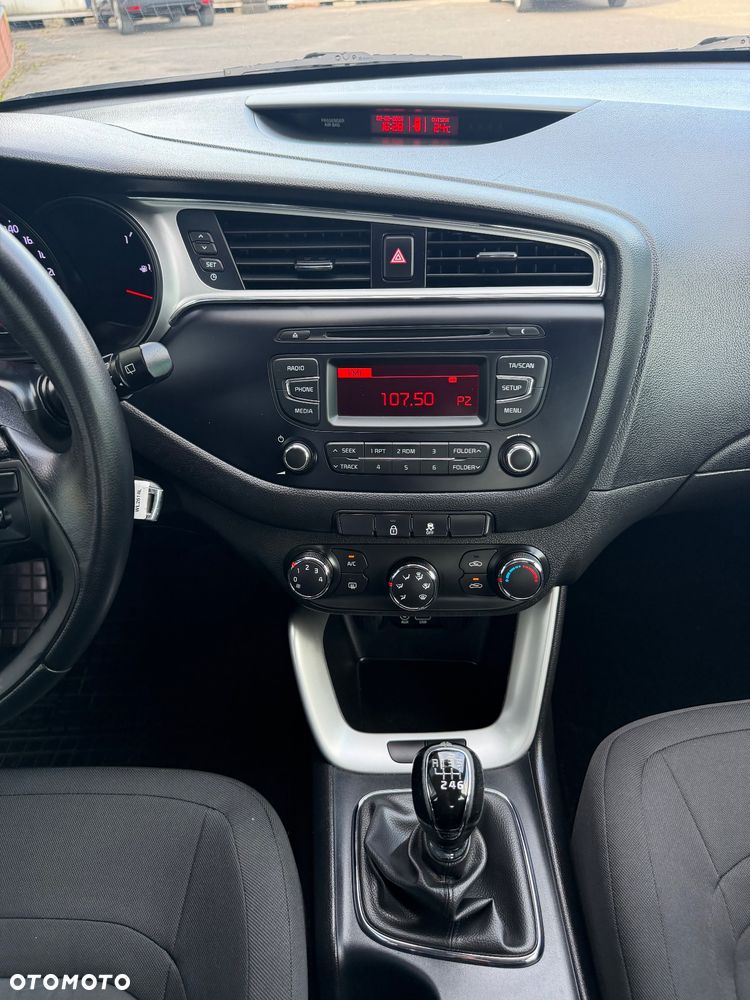 Kia Ceed 1.4 M - 17