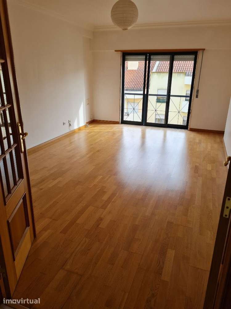 Arrendo T3 Ramada com garagem - Grande imagem: 4/15