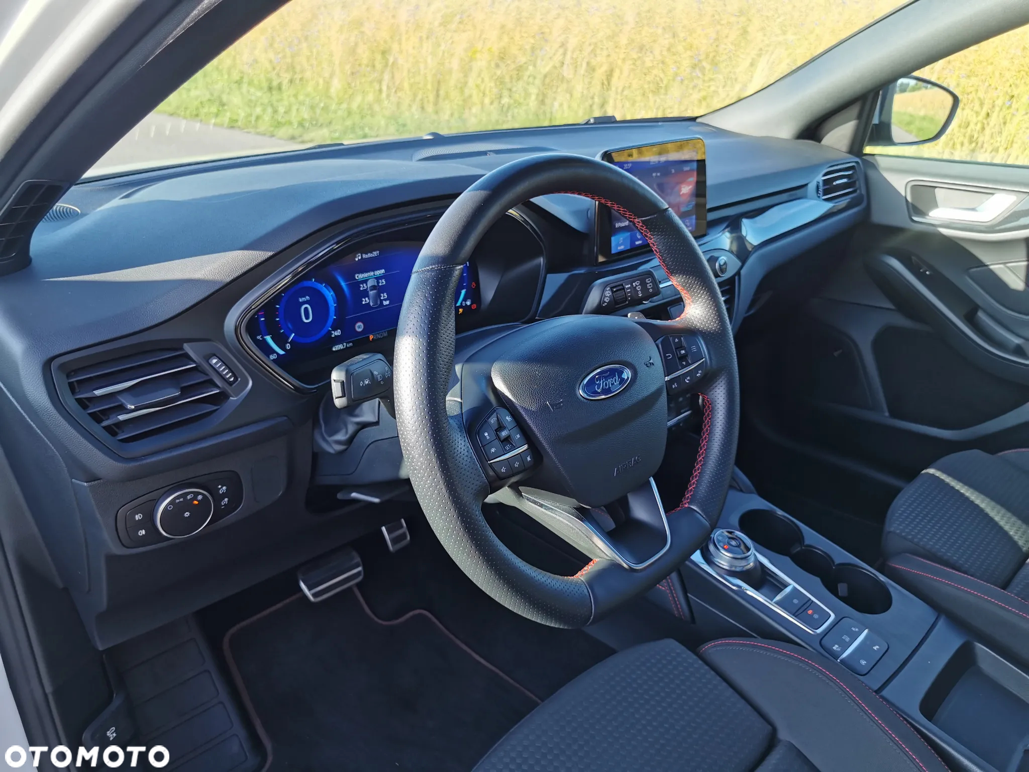 Ford Focus 1.5 EcoBoost Start-Stopp-System ST-LINE - 8