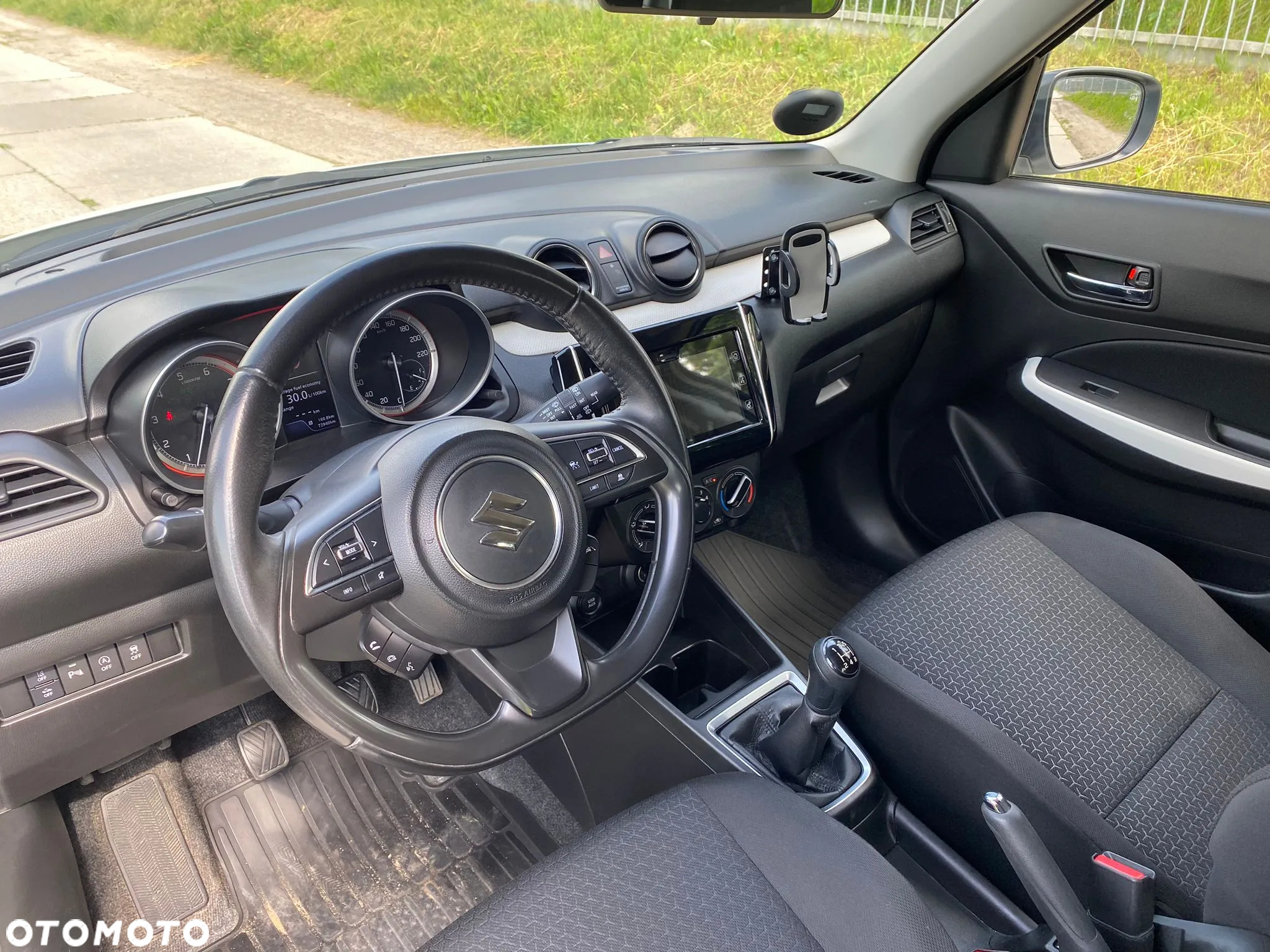 Suzuki Swift - 10