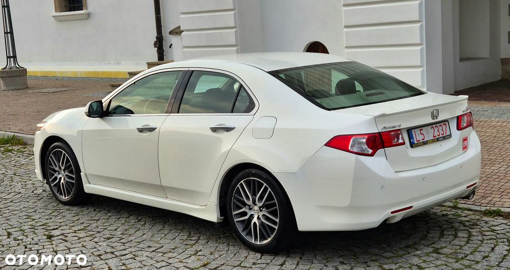 Honda Accord 2.0 Elegance - 4