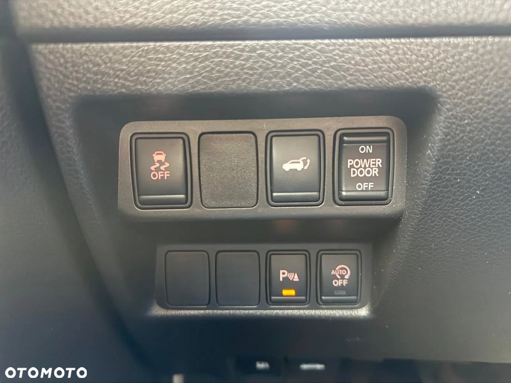 Nissan X-Trail 1.6 DCi Tekna 4WD - 17