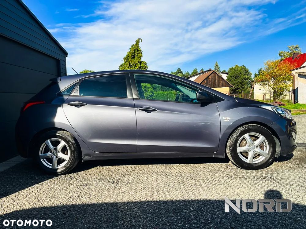 Hyundai i30 1.4 Comfort - 3