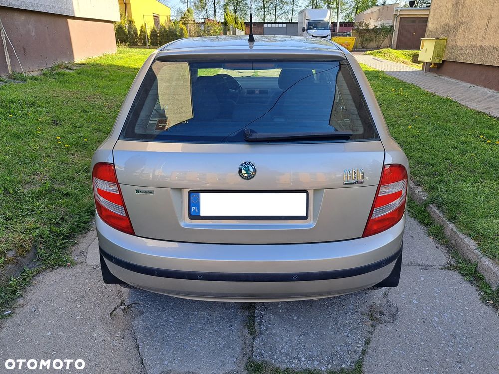 Skoda Fabia - 6