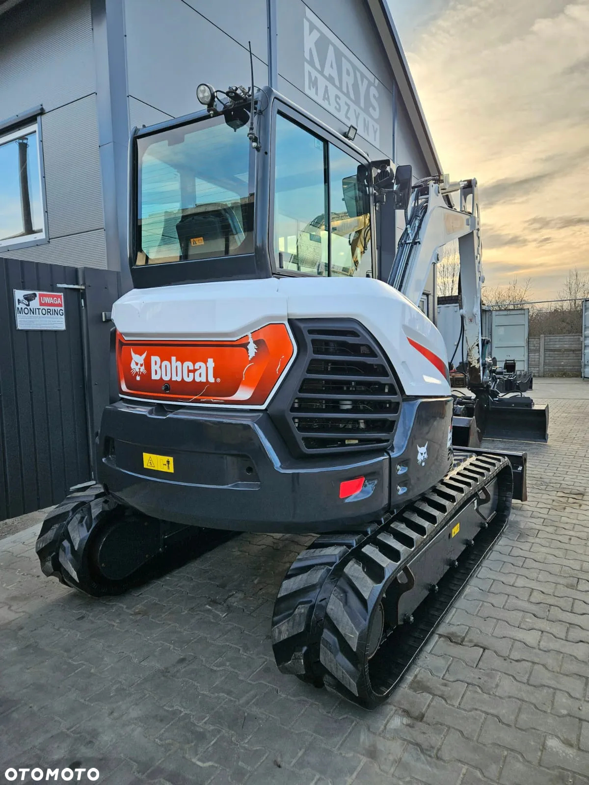 Bobcat MINIKOPARKA BOBCAT E60 E55 E50Z 2021/2022 R. CAT CATERPILLAR 304 305 305.5 - 2