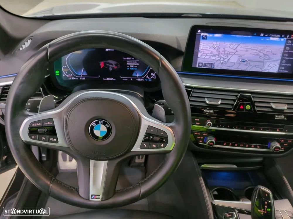 BMW 530 e - 8