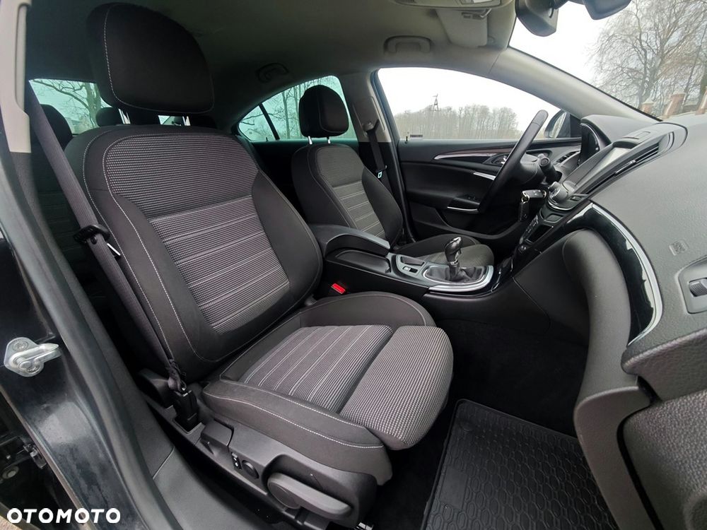 Opel Insignia - 31